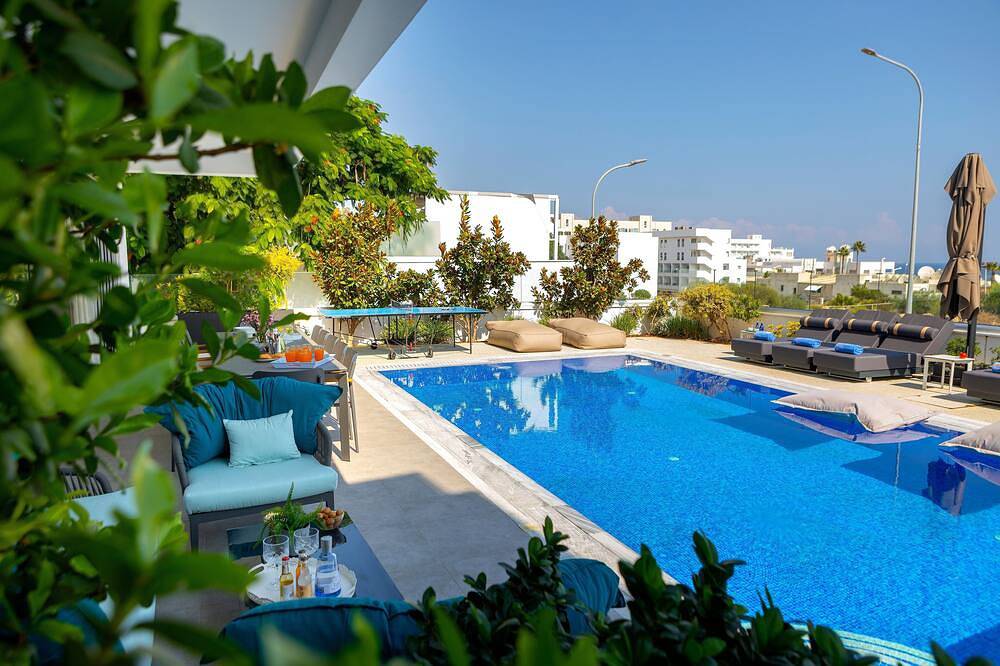 Casa vacanza a Protaras a partire da 843€ a notte