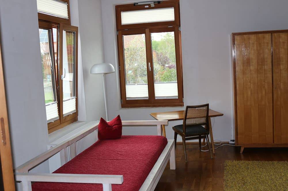 Zentrumnahes Ferienhaus im Grünen für Familien mit und ohne Haustier in Murnau am Staffelsee, Das Blaue Land