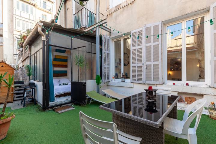 Geheel appartement, Appartement 'Le Calme À La Plaine' met privéterras in Marseille, Marseille en omgeving