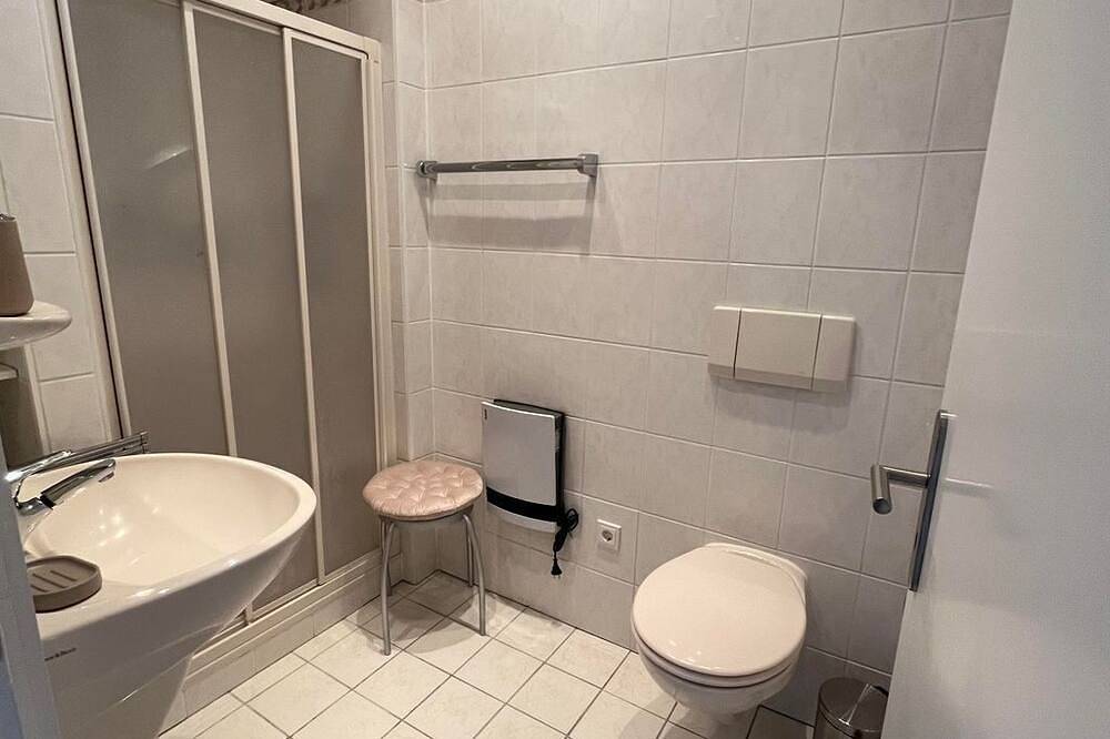 Ganze Wohnung, 2-Bett-Wohnung Eg Gartenblick - Haus Arthur Klingels, Ferienwohnungen in Bad Bertrich, Traben-Trarbach und Umbegung
