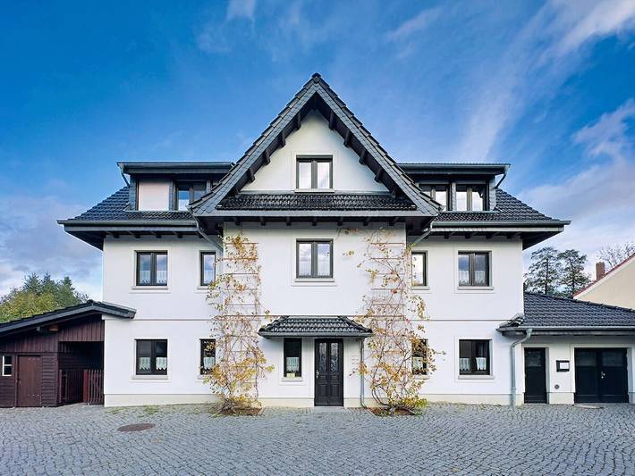 Ferienhaus für 4 Personen, mit Balkon und Terrasse sowie Garten in Markkleeberg