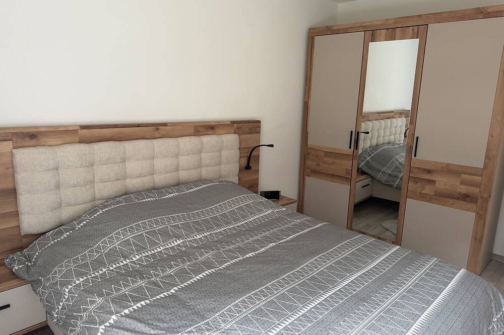 Appartement entier, Close to Disneyland and Paris.  We speak German, English and French in Lagny-sur-Marne, Seine-et-Marne