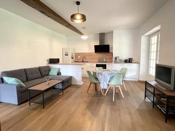 Location de vacances pour 4 personnes, avec terrasse à Rébénacq - 2