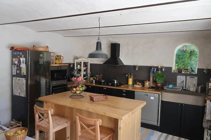 Gîte pour 10 personnes, avec jardin et jacuzzi à Sahune - 4