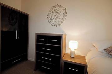 Apartment for 4 People in Swansea, Swansea region, Photo 1