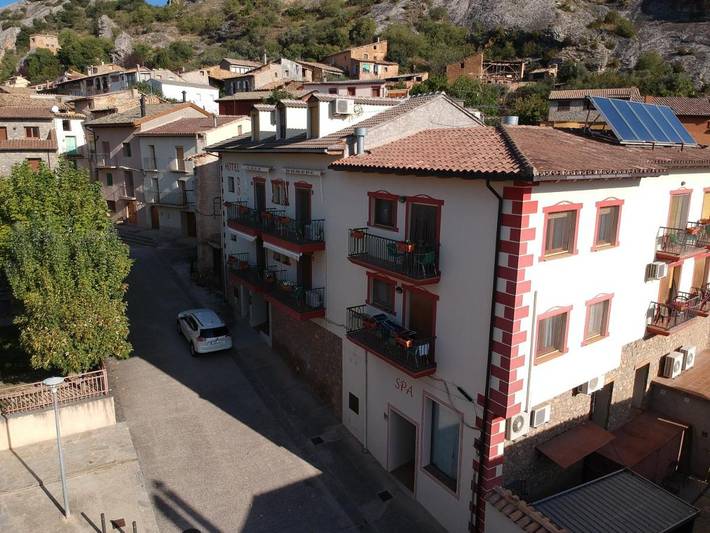 Gîte pour 5 personnes, avec Balcon ainsi que Terrasse et Jardin à Arén - 2