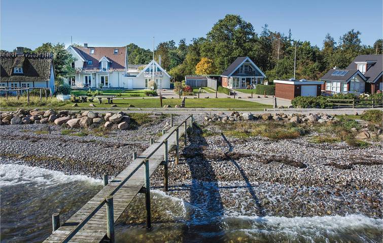 Ferienhaus für 14 Personen, mit Terrasse und Whirlpool sowie Garten und Sauna in Tårup - 2