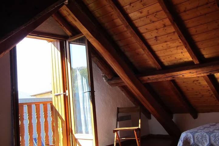 Gîte pour 5 personnes, avec jardin et balcon à La Roche-des-Arnauds - 3