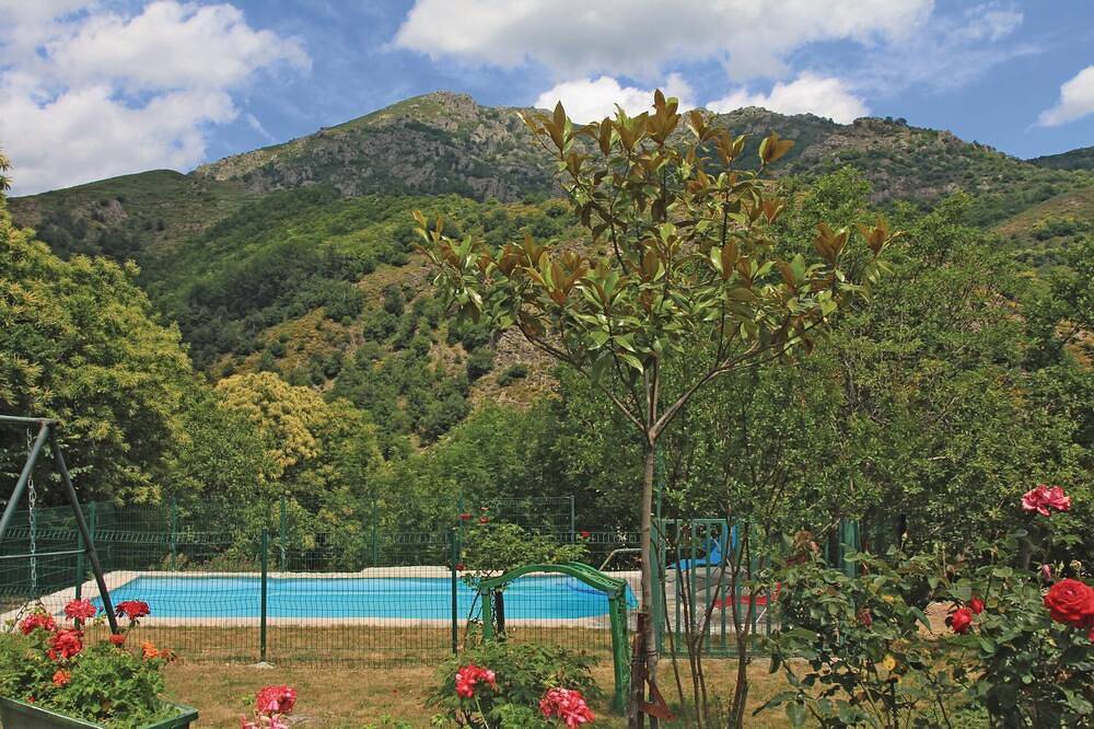 Belle maison d'une chambre à Mayres in Mayres, Parc naturel régional des Monts d'Ardèche