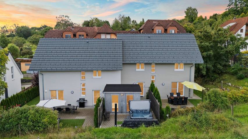 Ferienhaushälfte Feriendomizil für bis zu 6 Personen, mit Pool und Sauna in Dietersweiler, Freudenstadt