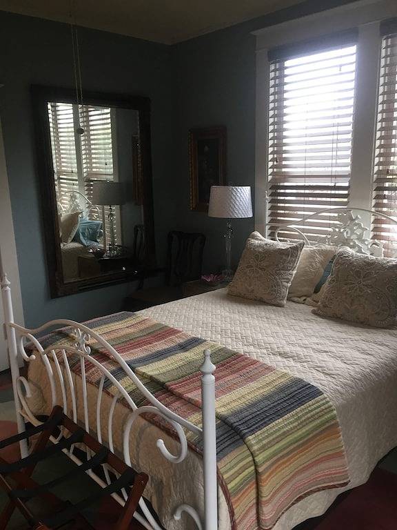 Ganze Wohnung, Pegasus Lair Obergeschoss Midtown / Crosstown / Crosstown Concourse in Memphis, Tennessee