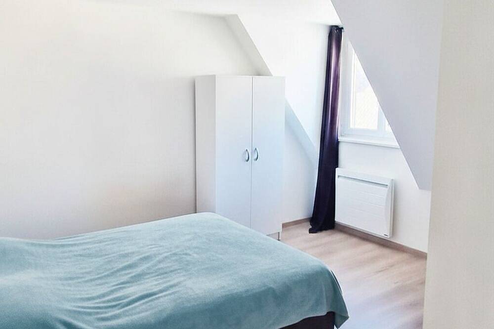 Appartement entier, Duplex luxueux de 130 m2 Centre-ville et plage à 400 m in Le Portel, Région de Boulogne-sur-Mer