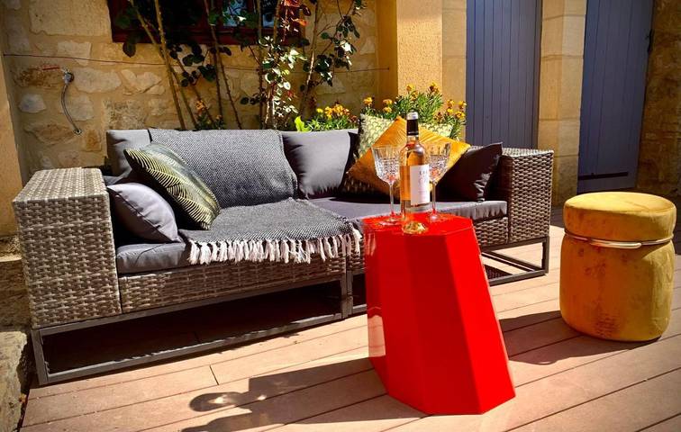 Location de vacances pour 3 personnes, avec jardin et vue, animaux acceptés à Groléjac