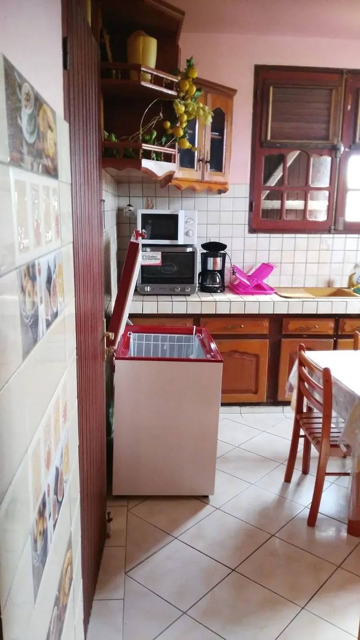 Gîte pour 10 personnes, avec jardin et terrasse à Grand-Bourg - 4