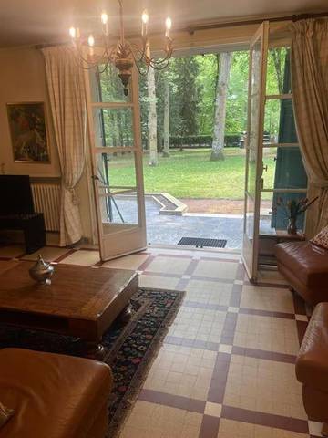 Gîte pour 8 personnes, avec balcon à Lamorlaye