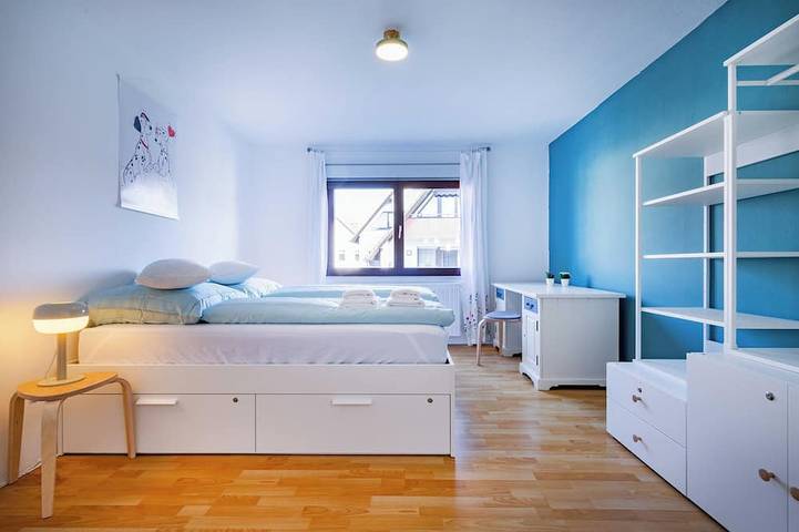Appartement entier, Charmant appartement "Altes Kino" avec 2 chambres et terrasse in Baden-Baden, Forêt Noire du Nord
