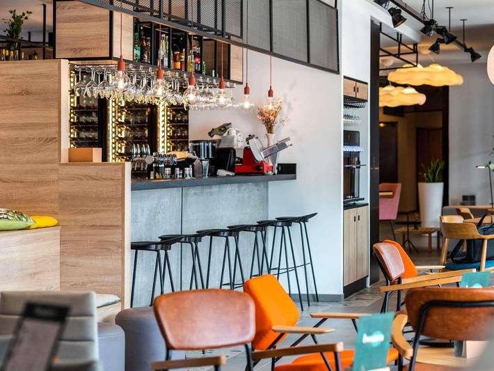 Hôtel pour 2 personnes, avec terrasse à Oullins - 2