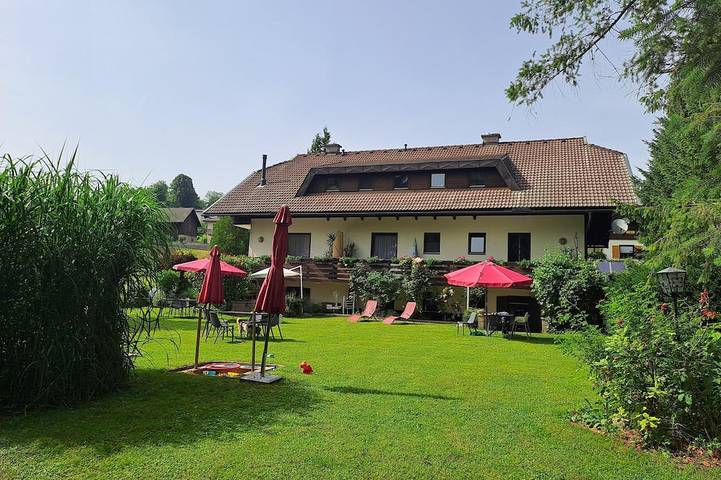Ganze Wohnung, Appartements Kubisko Wg 2 in Keutschach am See, Klagenfurt-Land