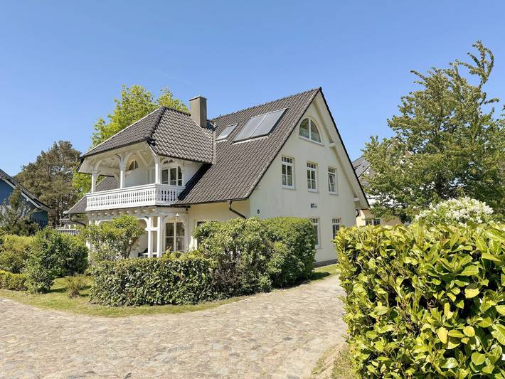 Ferienwohnung für 4 Personen, mit Balkon und Garten sowie Seeblick in Baabe - 2