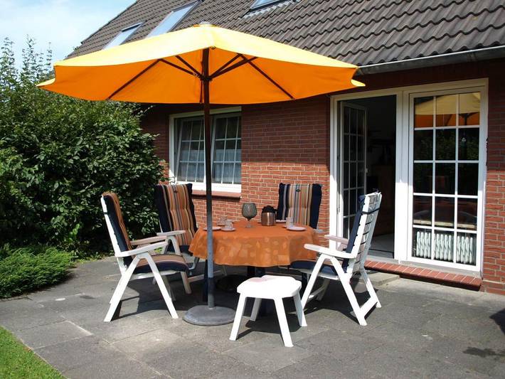 Ferienwohnung für 4 Personen, mit Terrasse und Garten in Greetsiel - 3
