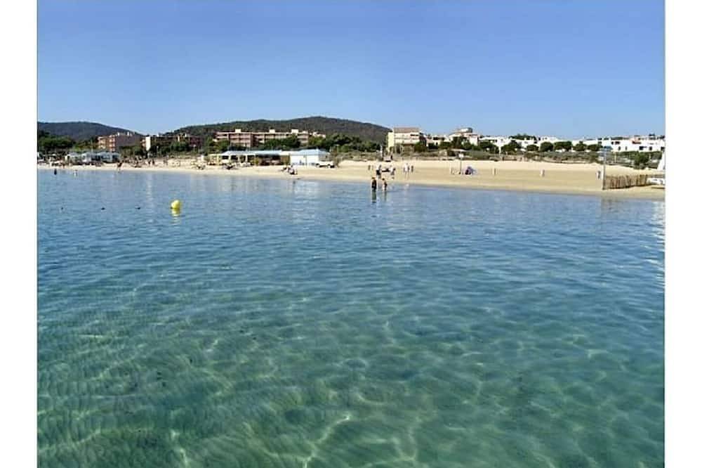 Geheel appartement, Beautiful garden level with terrace, sea view and direct access to the beach - swimming pool in Bormes-les-Mimosas, Nationaal park Port-Cros