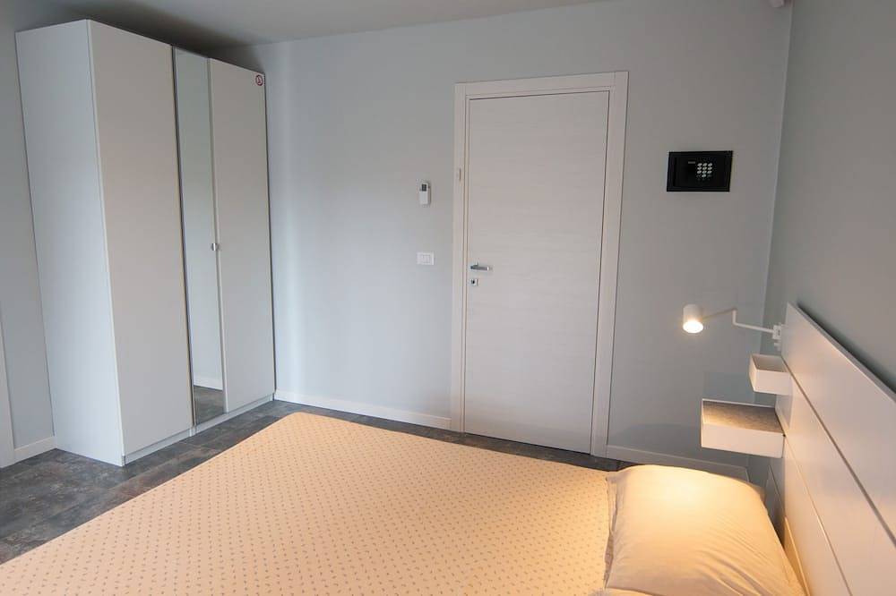 Villa with large garden and private pool in Monfalcone, Karst