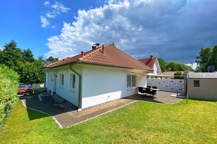 Bungalow für 4 Personen, mit Garten und Sauna sowie Terrasse in Sassnitz