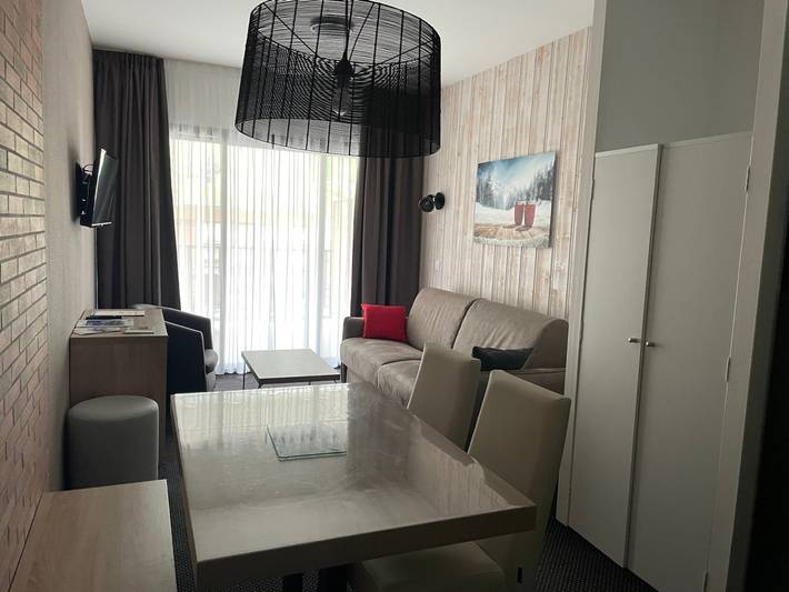 Studio pour 4 personnes, avec piscine ainsi que terrasse et bassin pour enfant, animaux acceptés en Pyrénées-Atlantiques - 3