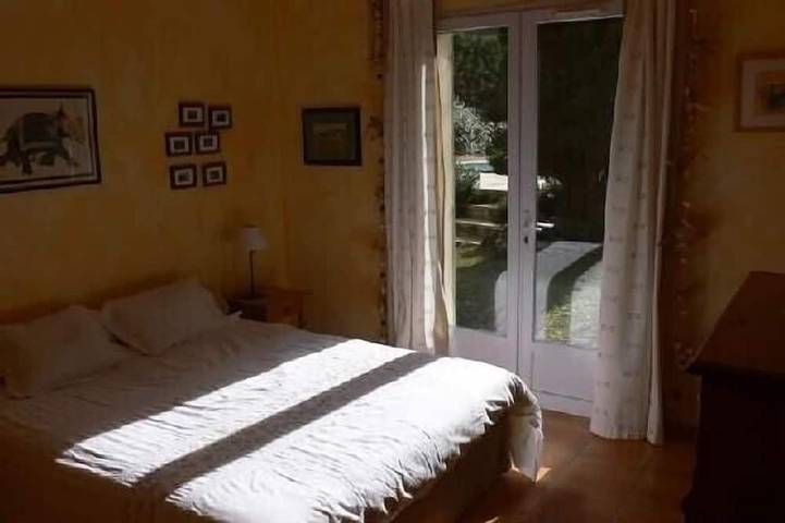 Location de vacances pour 8 personnes, avec jardin et terrasse à Villeneuve-lès-Avignon - 2