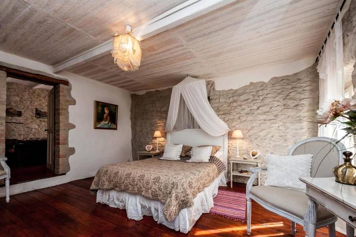 Chambre d’hôte pour 2 personnes, avec Terrasse ainsi que Jardin et Piscine