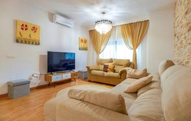 Holiday Apartment for 7 People in Fuengirola Centre, Fuengirola, Photo 1