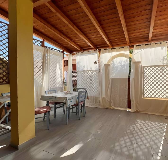 Ferienwohnung für 4 Personen, mit Garten in Villasimius