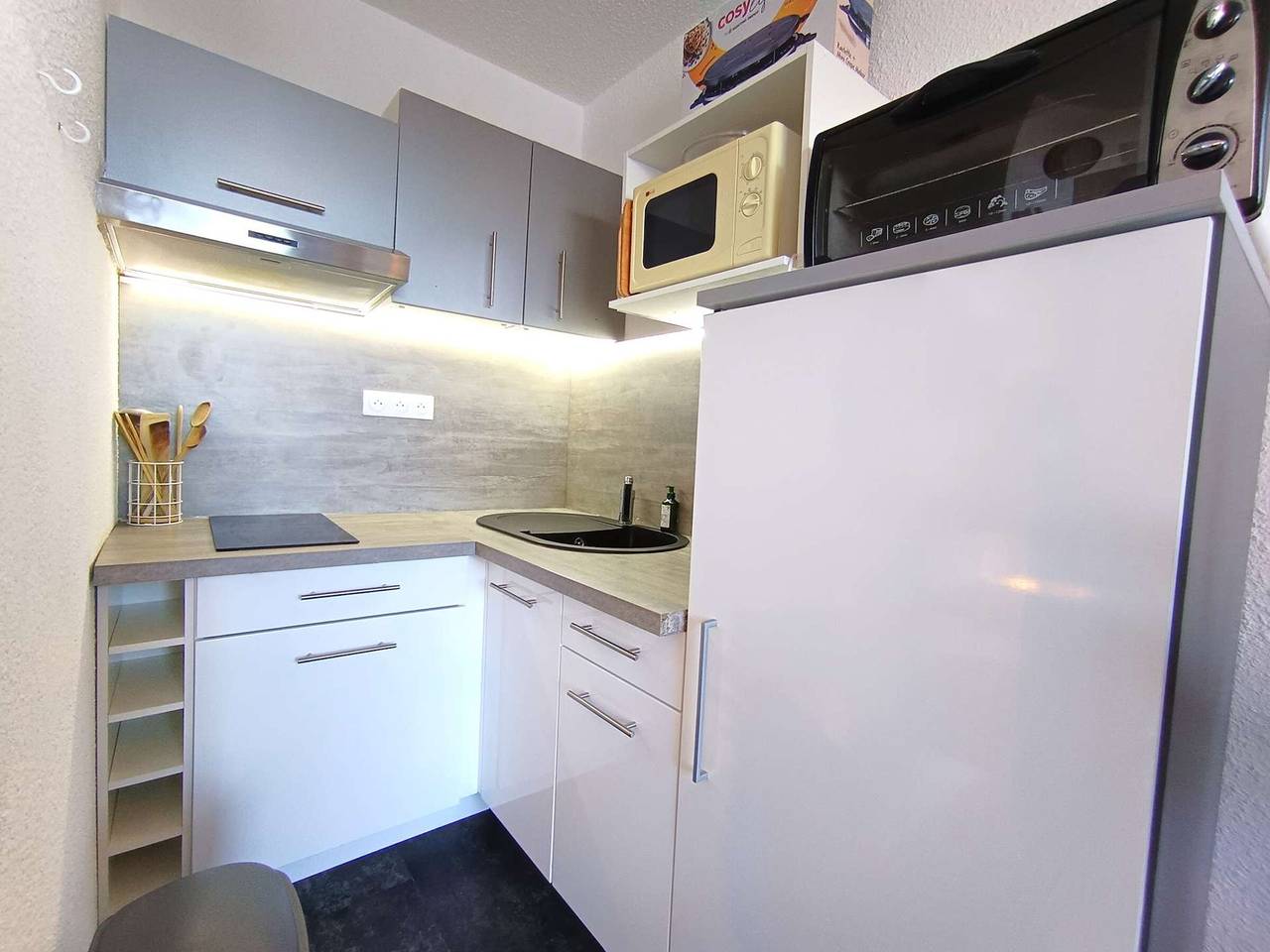 Entire studio, Studio with balcony, slope view - 4 guests in Piau-Engaly, Aragnouet