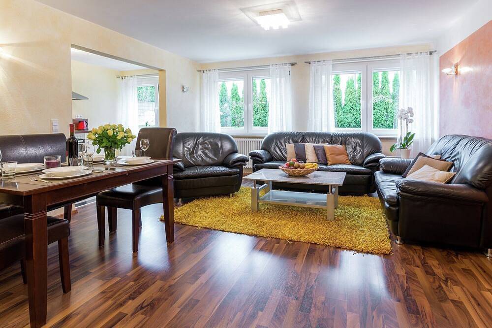 Ganze Wohnung, Ferienhaus in Markdorf mit Pool in Markdorf, Region Bodensee-Oberschwaben