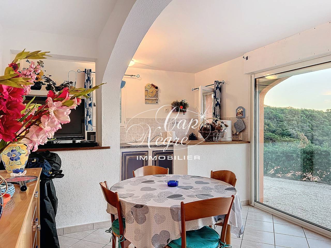 Appartement entier, Appart T2  pour 4 personnes vue mer sur les hauteurs de Cavalière in Cavalière, Le Lavandou