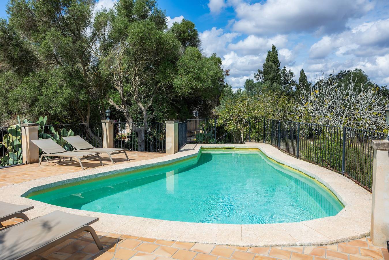 Villa 'Es Galliner' mit privatem Pool, privater Terrasse und Wi-Fi in Es Carritxó, Felanitx