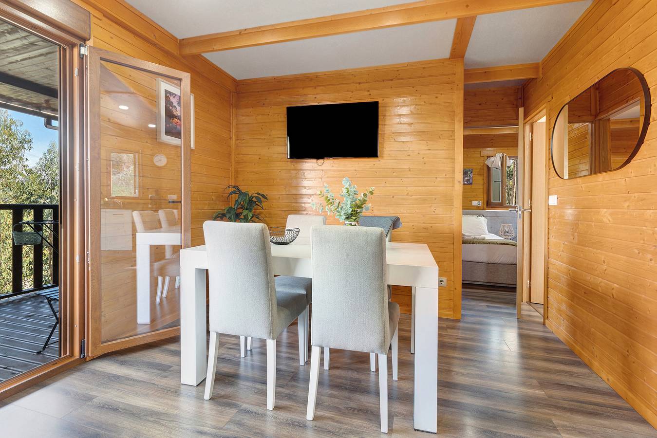Bungalow 'T2' com Vista de Montanha, Wi-Fi e Ar Condicionado in Tabuaças, Distrito de Braga