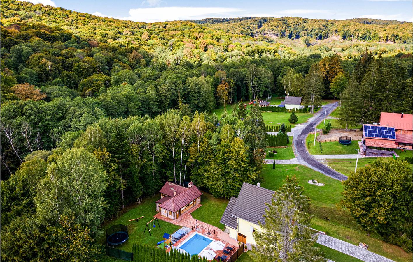 Gemütliche 1-Zimmer-Wohnung mit Pool, Terrasse und WLAN in Pozega-Slawonien