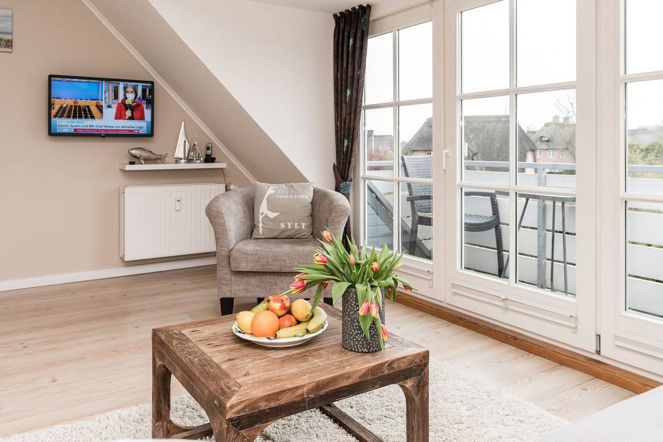 Ganze Wohnung, Wunderschöne Ferienwohnung mit Sauna, Indoor-Pool und Fitnessraum in Keitum in Keitum, Sylt (Gemeinde)