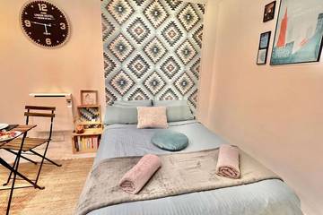 Appartement De Vacances pour 2 Personnes dans Clichy, Hauts-de-Seine, Photo 2
