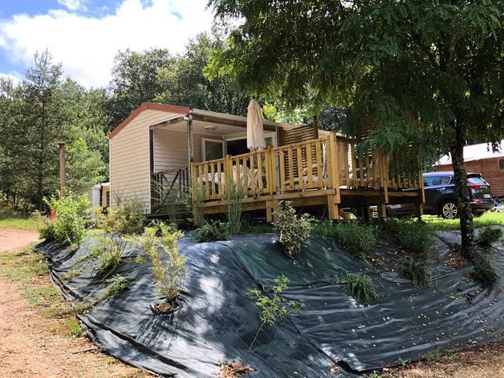 Mobil home pour 4 personnes, avec bassin pour enfant à Thonac - 2