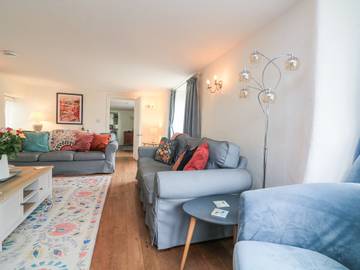 Cottage for 8 People in Bigbury on Sea, Devon, Photo 2