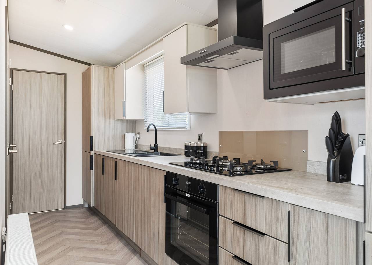 Cedar 2 Pet Friendly in Pembrokeshire