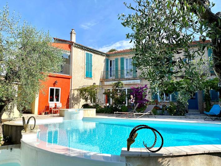 Villa for 8 personer, med Balkong og Terrasse i tillegg til Hage i Vence
