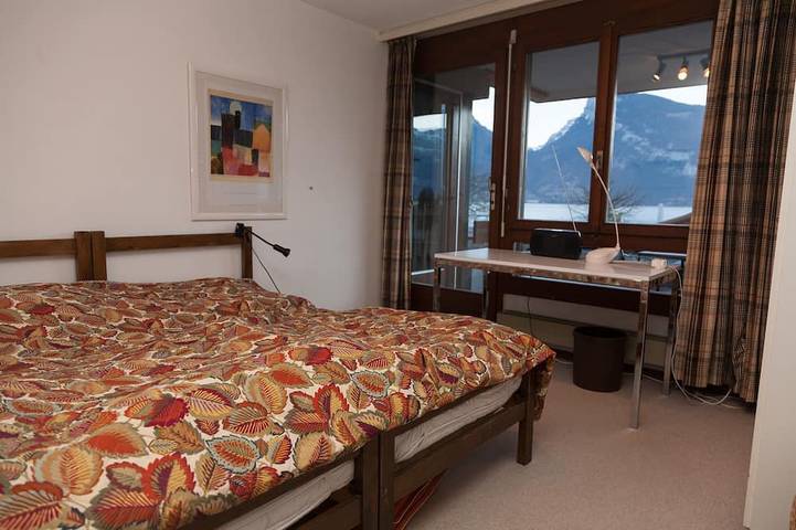 Gîte pour 4 personnes, avec balcon et piscine à Spiez - 2