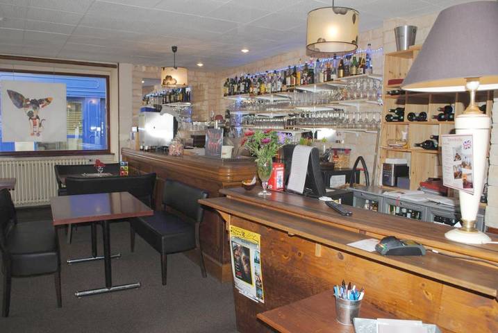 Hôtel pour 3 personnes, avec terrasse à La Ferté Macé - 4