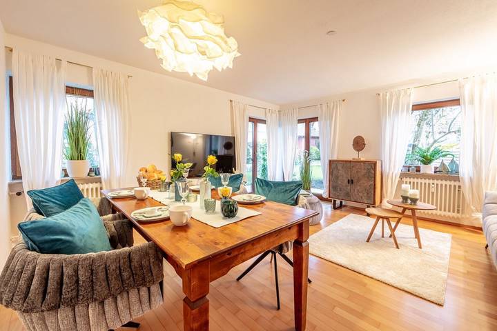 Ferienwohnung für 4 Personen, mit Terrasse und Garten in Untersee - 2