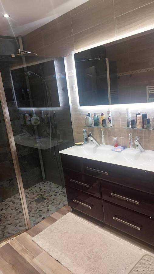 Maison d’hôte pour 2 personnes, avec jardin ainsi que piscine et jacuzzi à Aimargues - 3