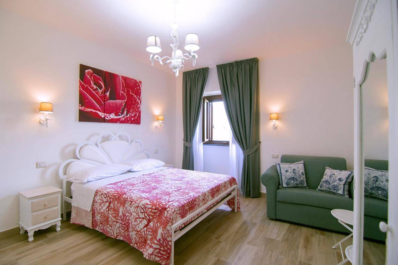 Deluxe Triple Room in Pollica, Cilento Coast