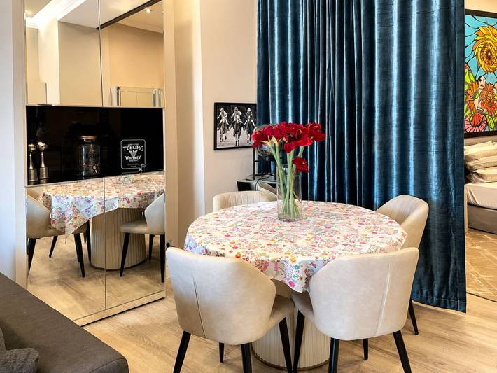 Ganze Wohnung, Verde Design Apartment in Bad Camberg, Landkreis Limburg-Weilburg